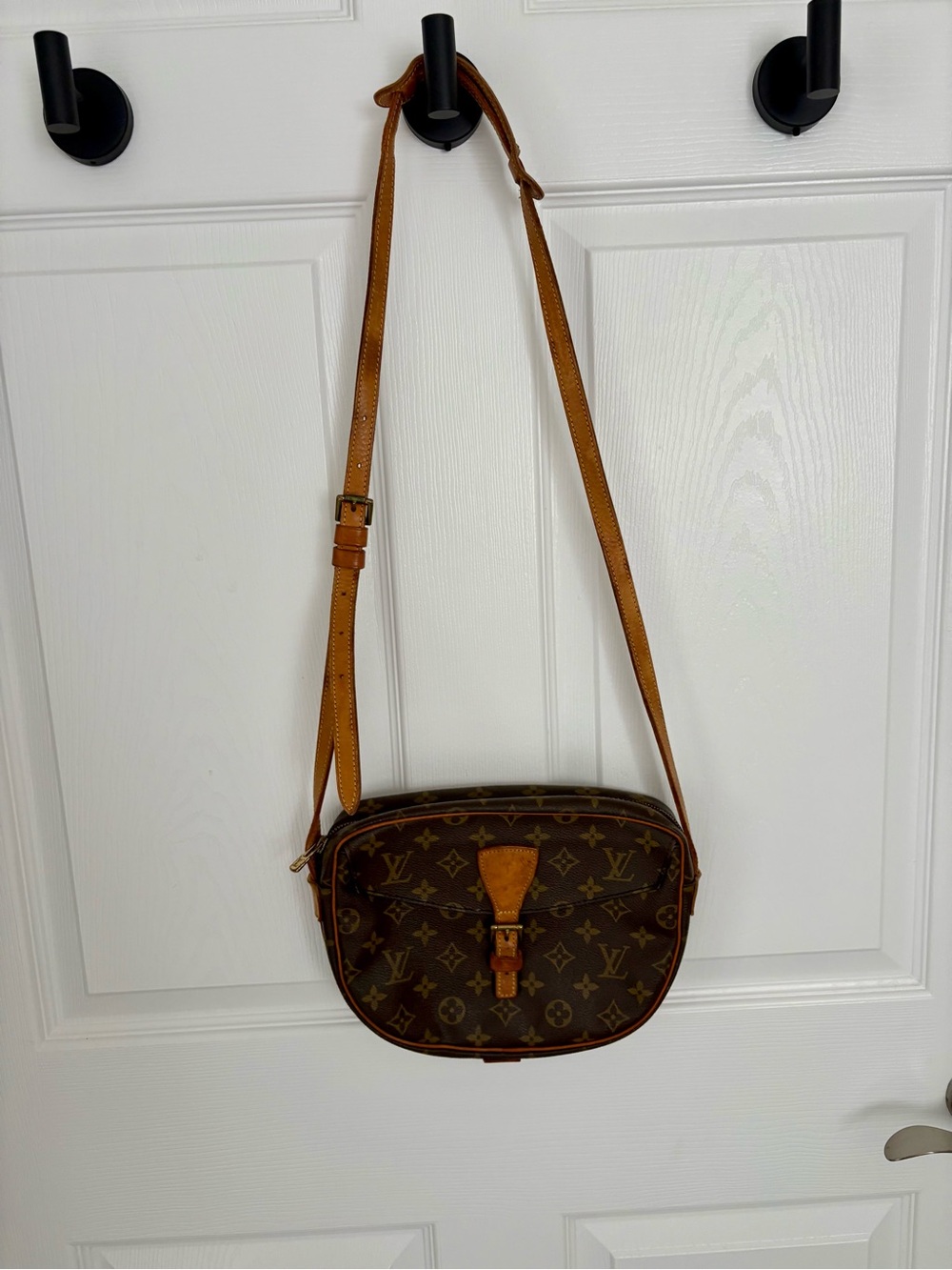 Authentic Vintage Louis Vuitton crossbody